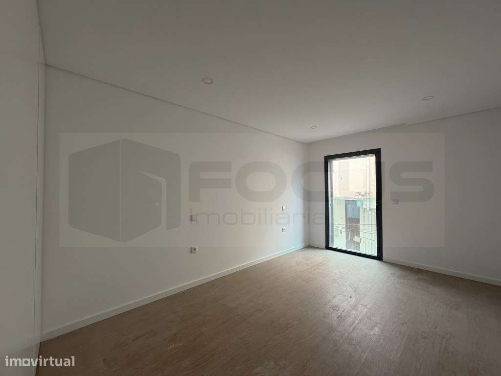 Novidade no mercado !!! Apartamento T2 Dplx com terraço- Aveiro / E... - Grande imagem: 2/20