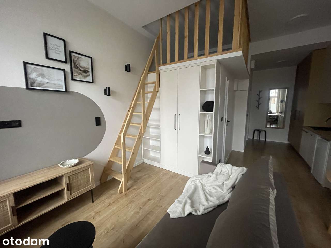 ‼️Kompaktowa Kawalerka z antresola‼️ Miejsce Postojowe-10