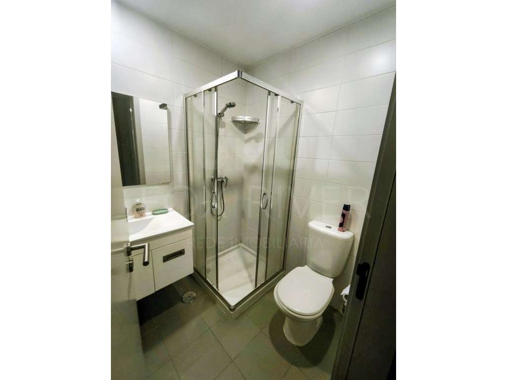 Apartamento T3 - Centro de Valença-9