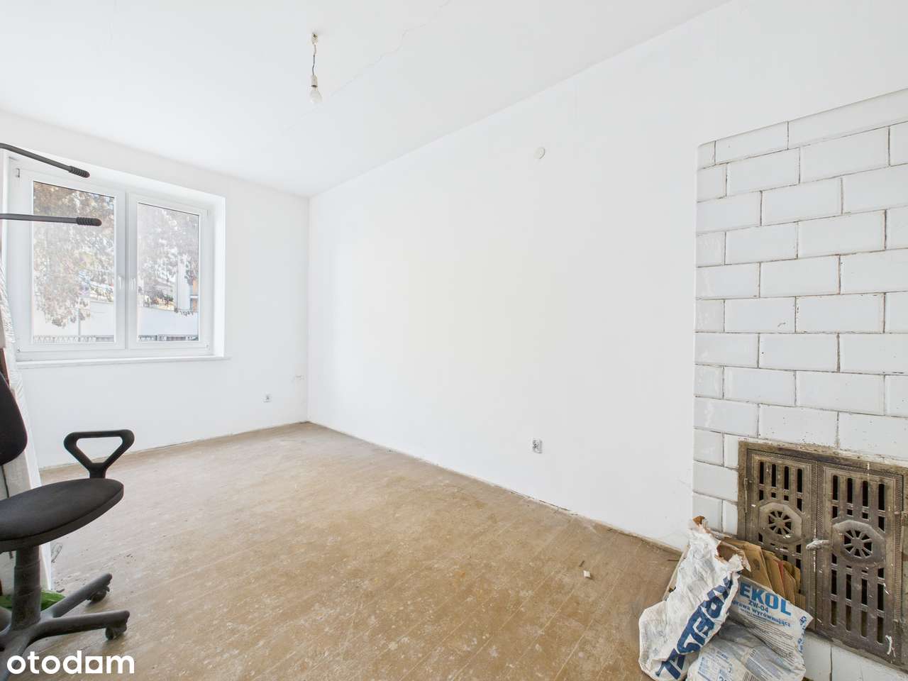 Lokal 21,5m Będzin Piłsudskiego 20 Super Lokalizacja w Ścisłym Centrum-5