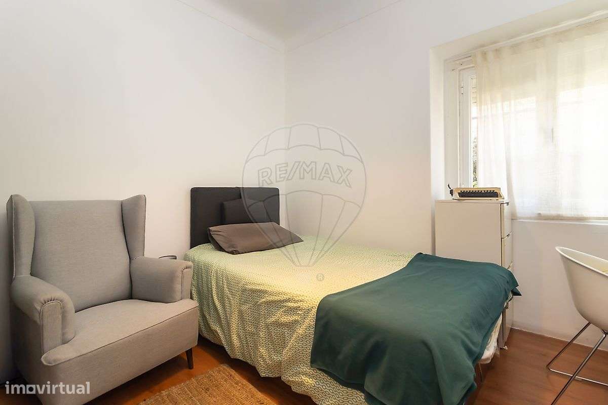 Apartamento T3 à venda em Lisboa-23
