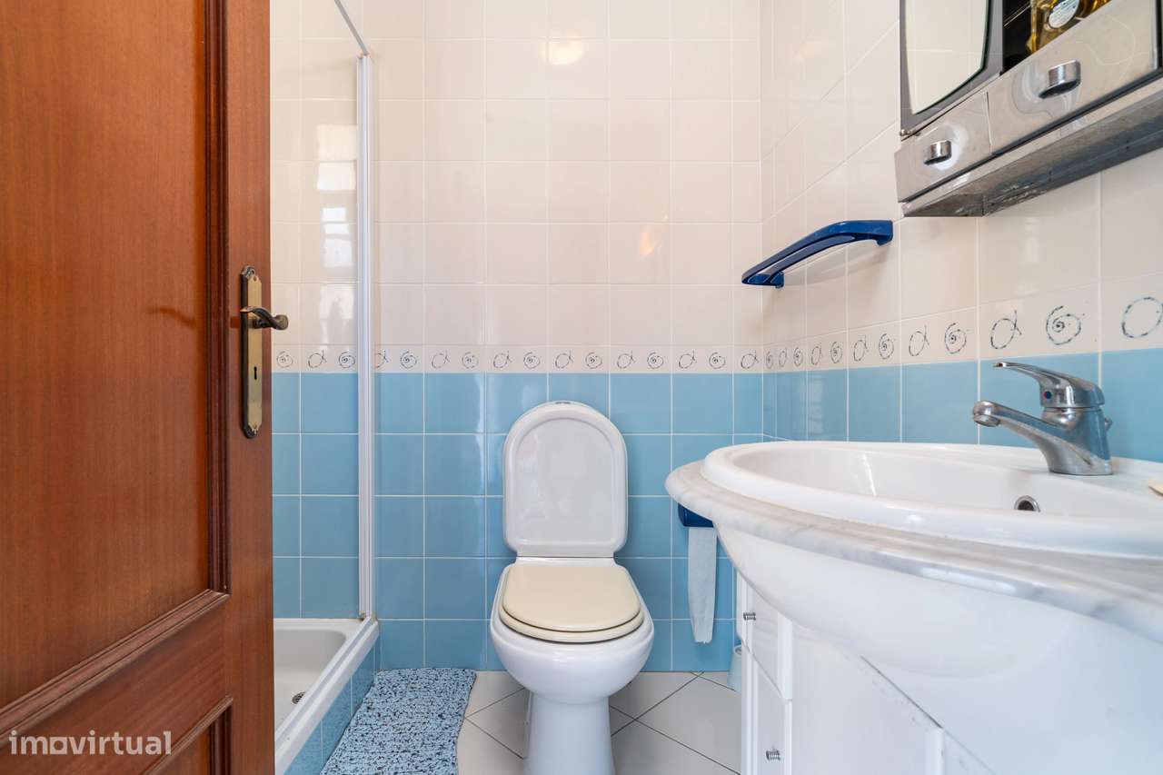 Apartamento T3 + 2 - Figueira da Foz-16