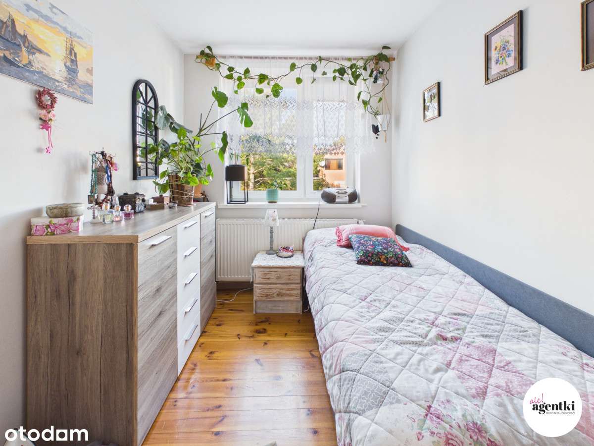 Dom z dużym potencjałem, 7 pokoi, blisko morza!-8