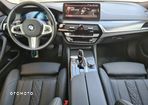 BMW Seria 5 530i mHEV M Sport sport - 9