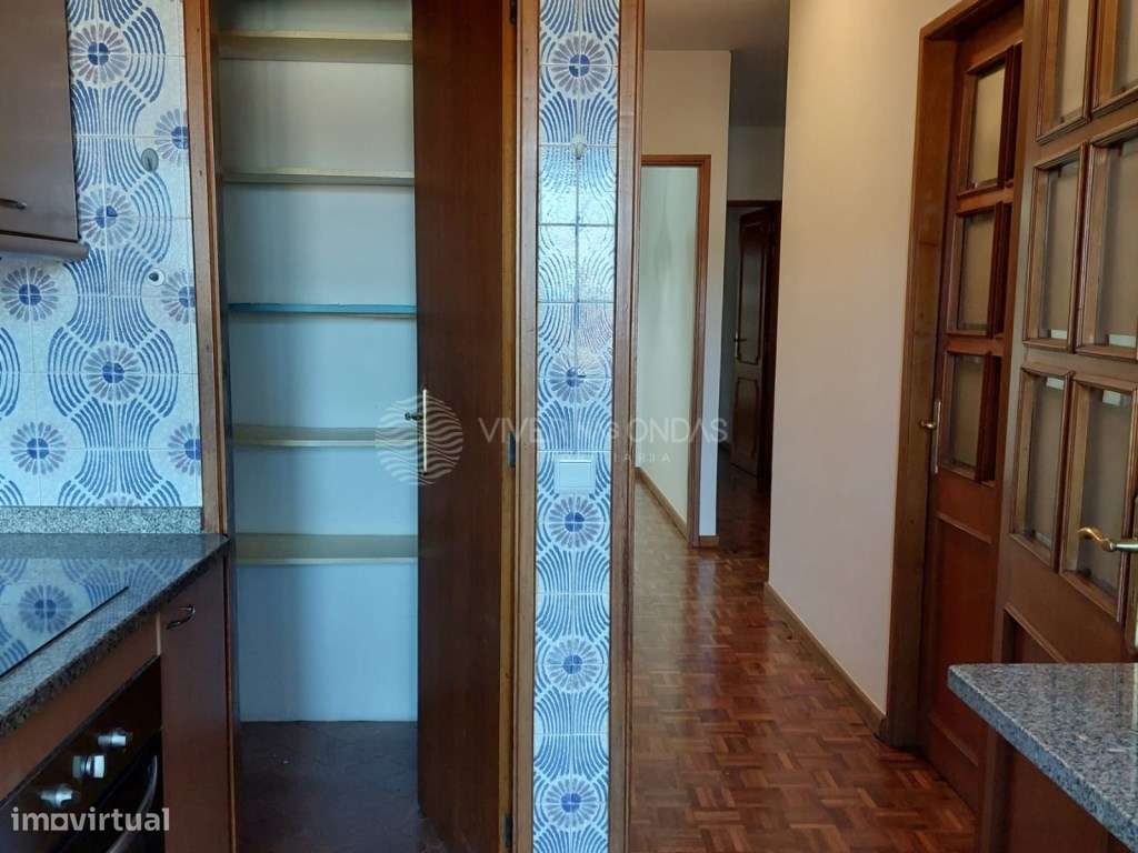 Apartamento T3 para arrendamento na Avenida da Liberdade - Grande imagem: 5/11