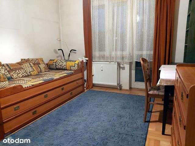 Czteropokojowe mieszkanie z balkonem!-7