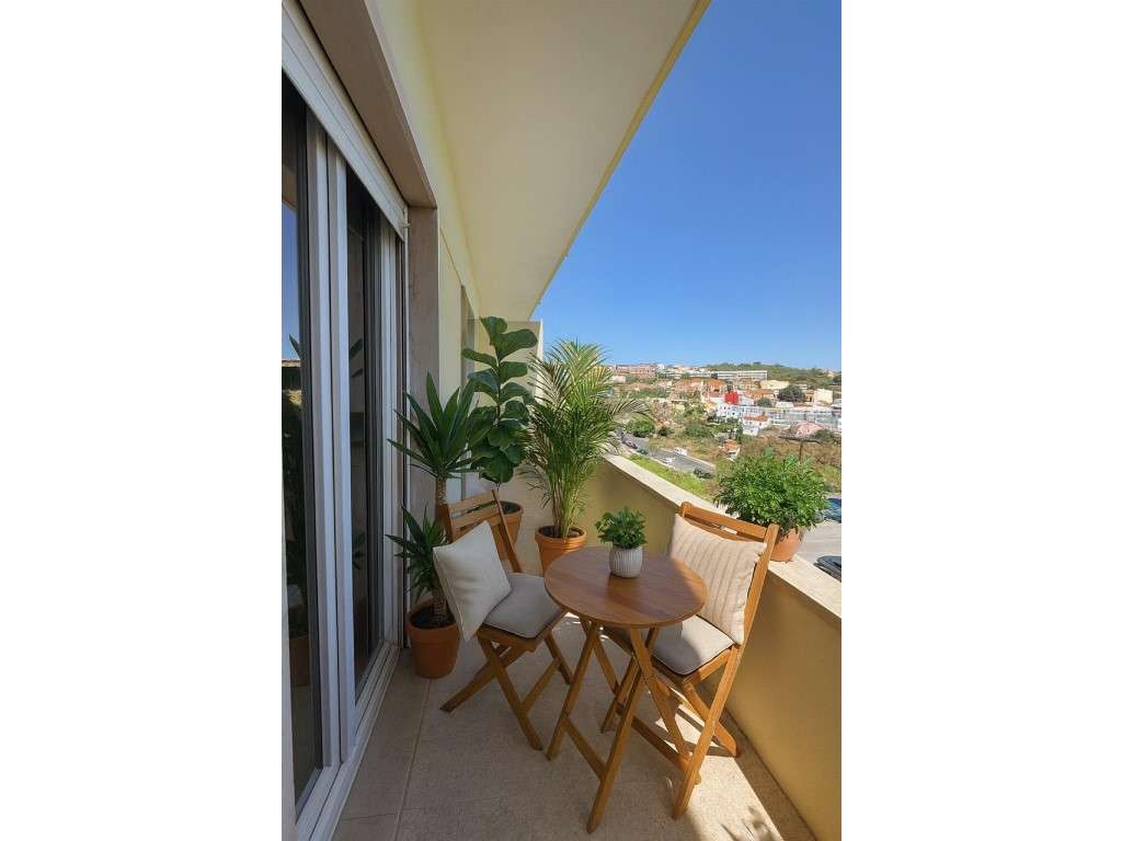 Apartamento T2 Remodelado na Ajuda - Grande imagem: 5/23