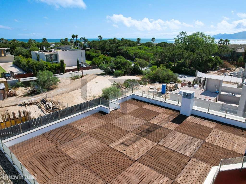 Moradia T4 com Piscina para Venda em Troia, Carvalhal-5