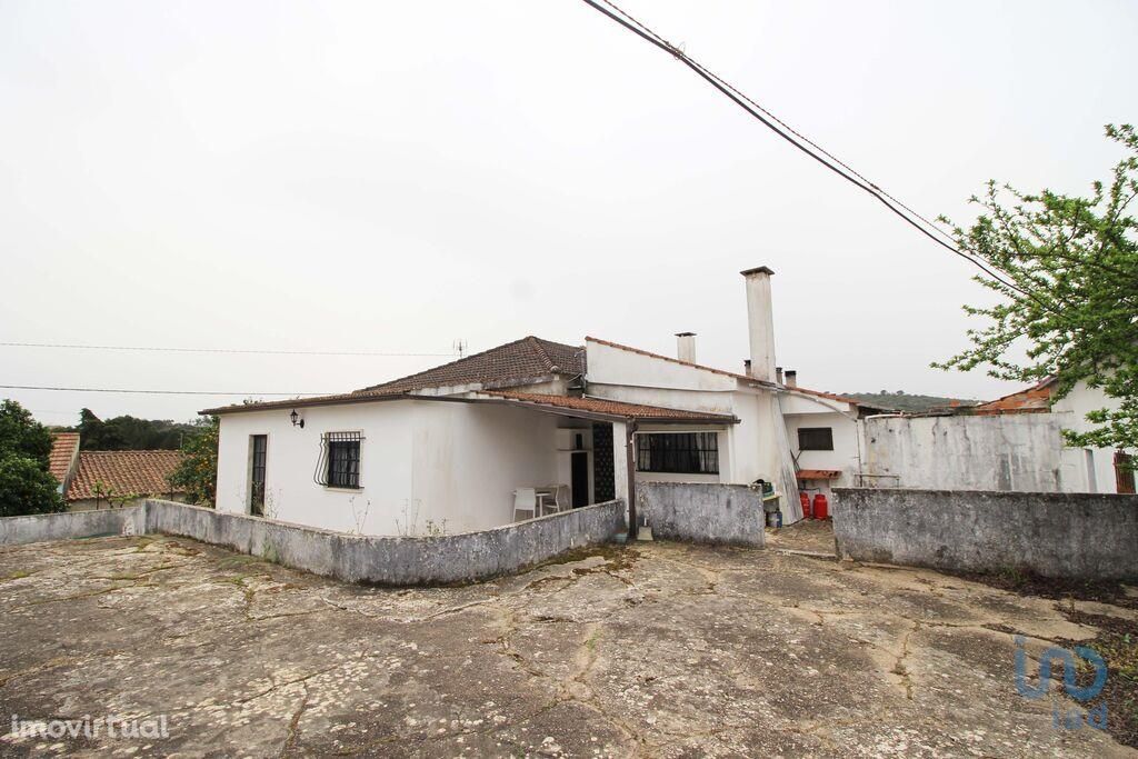 Casa T3 em Santarém de 97,00 m2