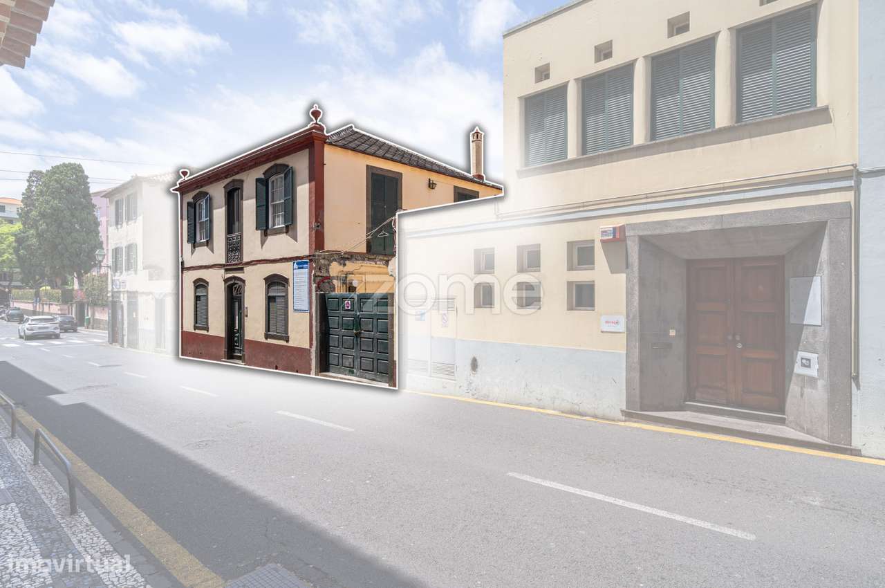 Apartamento T1 Fracao C Situado Em Pleno Coracao Do Funchal