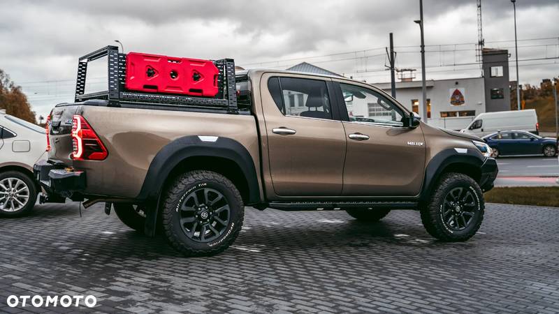 Toyota Hilux 2.8 D-4D Double Cab SR5 4x4 - 8