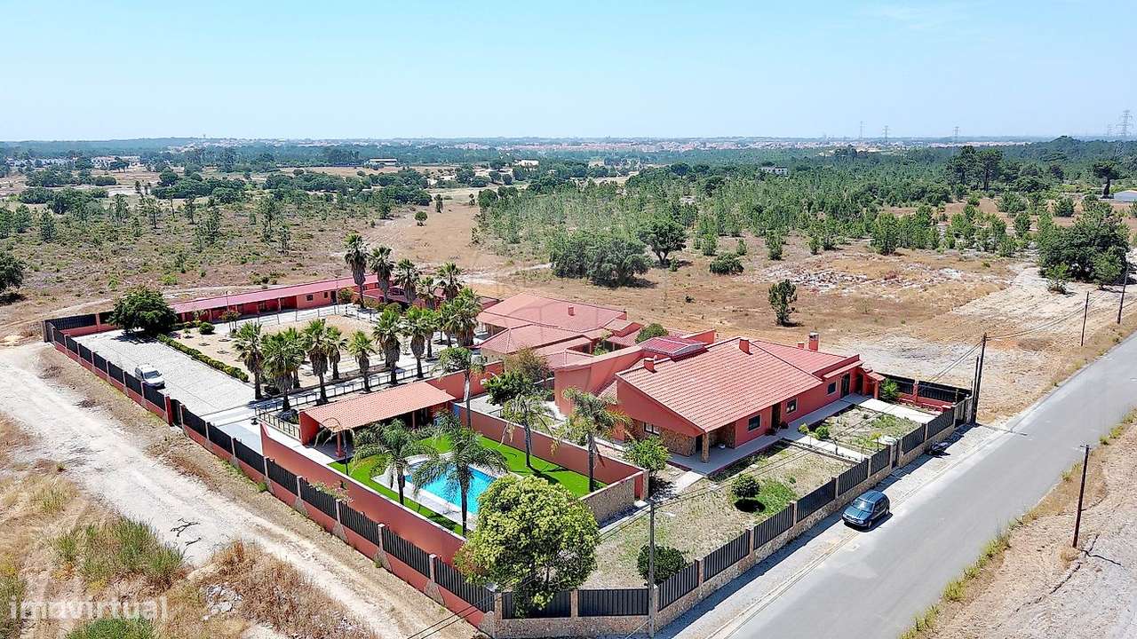 Moradia T6 para venda-49