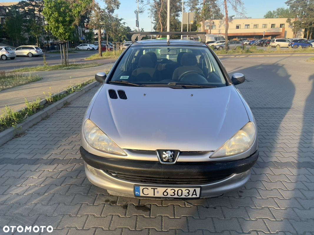 Peugeot 206 - 3