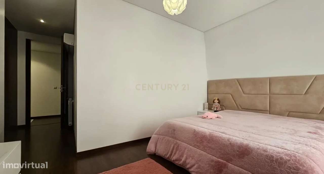 Apartamento T3  no Coração de Penafiel – Conforto e Centralidade-11