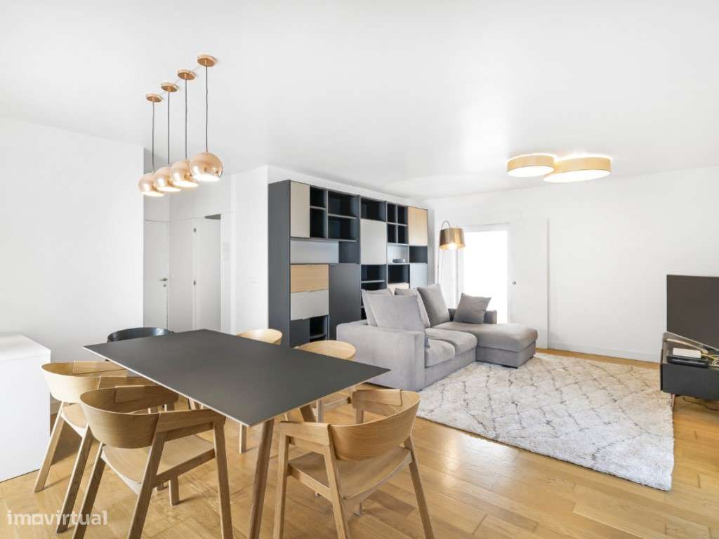 Apartamento T2 duplex junto ao Rio Tejo, em Lisboa-2