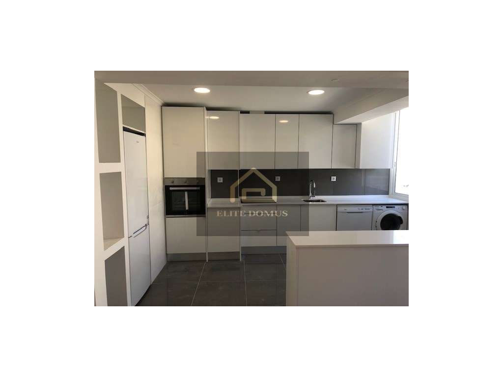 T3 Totalmente Remodelado, Alverca do Ribatejo!-6