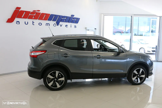 Nissan Qashqai 1.5 dCi N-Connecta - 7