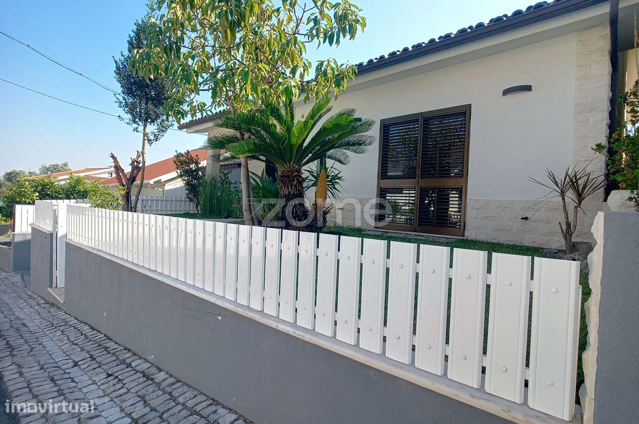 Moradia unifamiliar com jardim, garagem e anexos | Antuzede, Coimbra - Grande imagem: 5/60