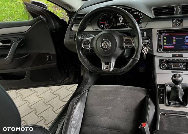 Volkswagen Passat CC 2.0 TDI BlueMotion Technology - 14