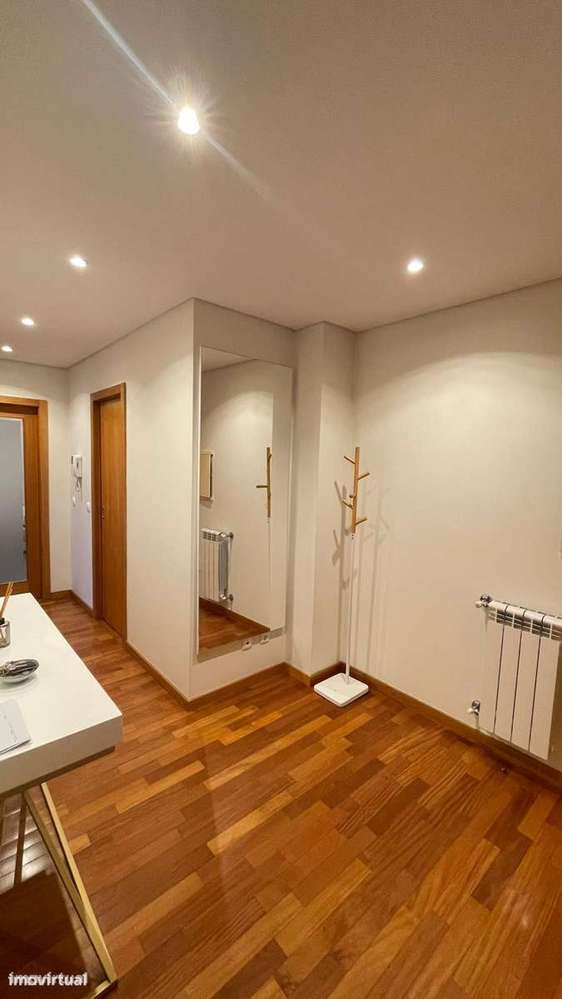 Apartamento T2 como novo - Grande imagem: 5/13