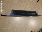 Grelha frontal renault Clio 1998 a 2001 - 1