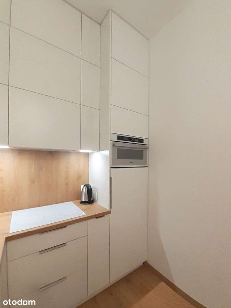 REZERWACJA: Lux - balkon, klima, widok na Odrę-16