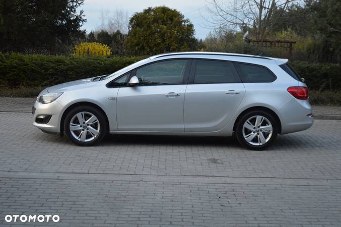 Opel Astra 1.6 CDTI DPF ecoFLEX Sports TourerStart/Stop Edition - 18