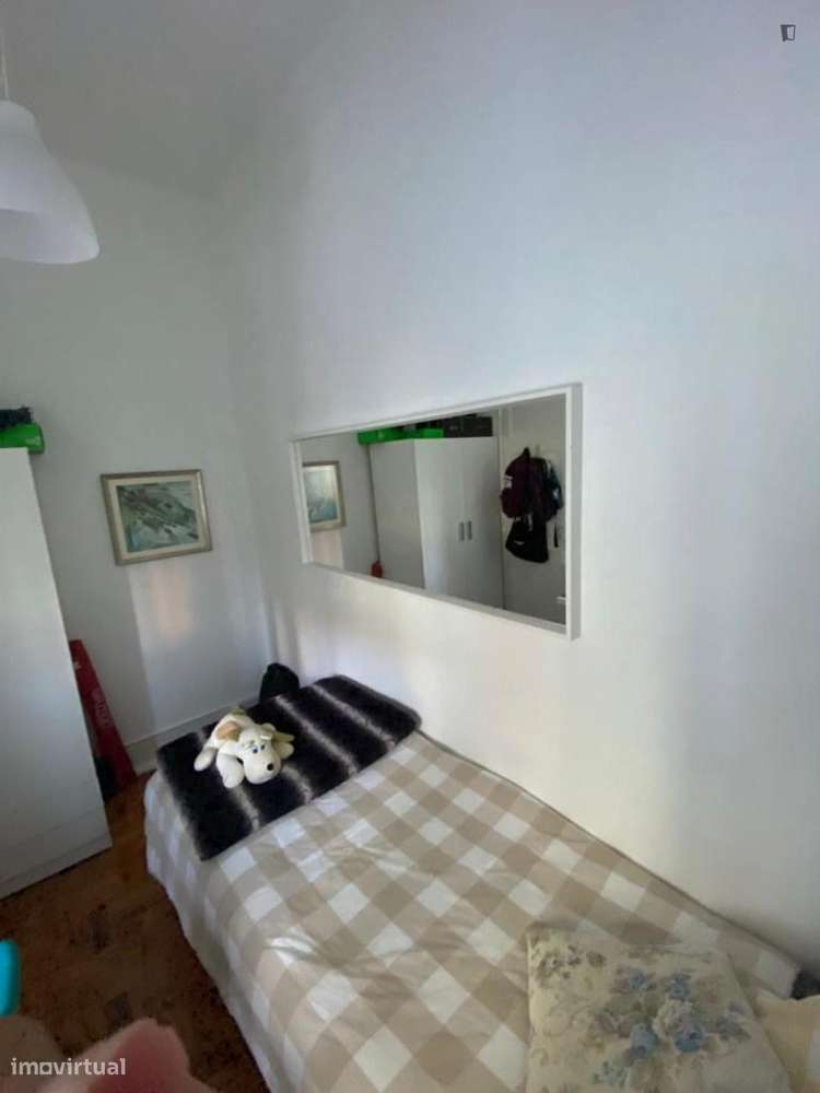 Quarto - localizado em Penha de França Lisbon - Grande imagem: 3/16