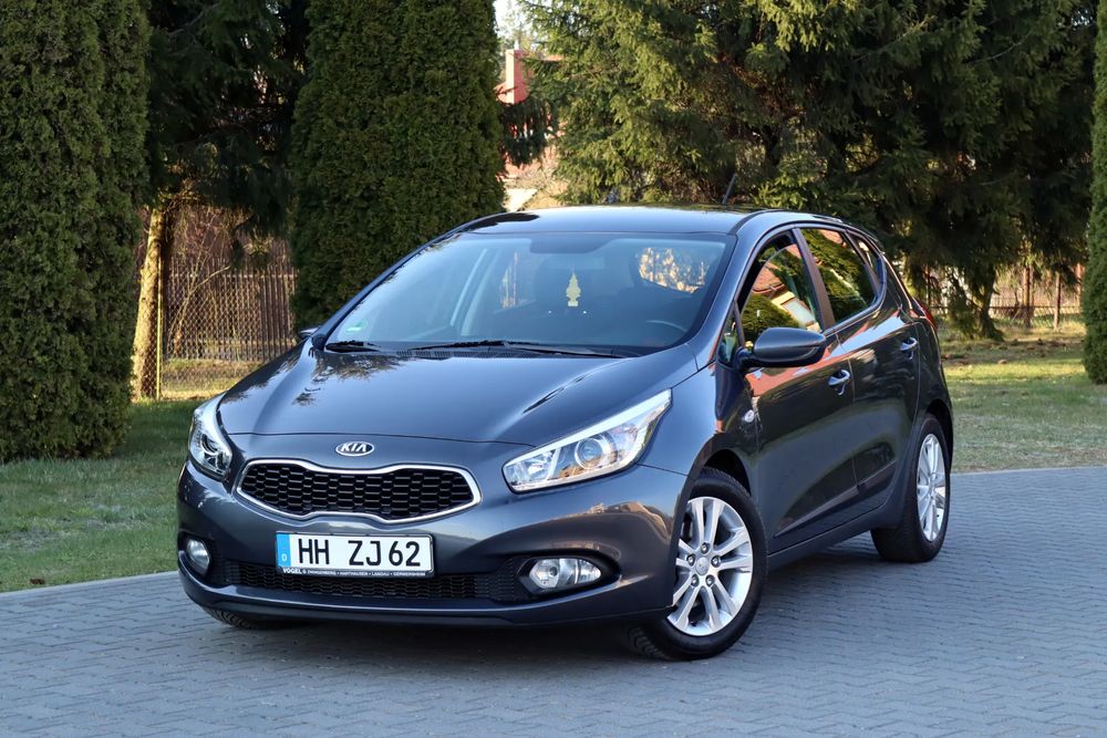 Kia Ceed II 1.6 GDI Dream Team Edition 2013