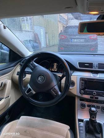 Volkswagen Passat CC 2.0 TDI - 11