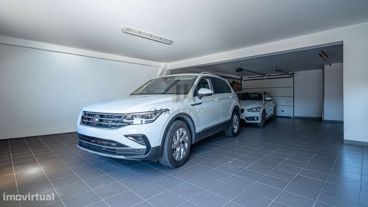 Moradia T4 de Luxo / Centro de Lamego / Jardim e Garagem-29
