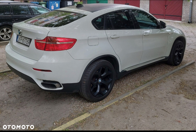 BMW X6 xDrive40d - 17