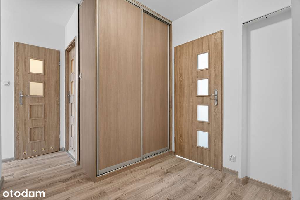 Mieszkanie 4 pok. z balkonem w centrum miasta.-7