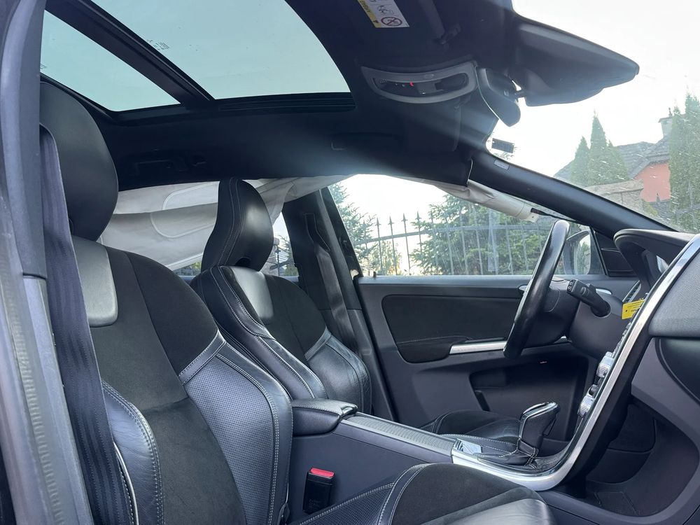 Volvo XC60 I D4 Geartronic RDesign 2016