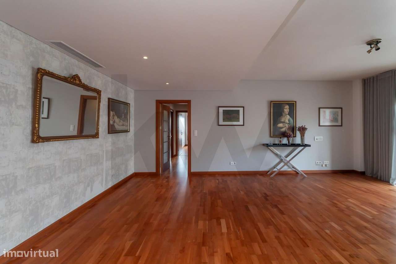 T2 no Condomínio Amorosa Place - Grande imagem: 4/38