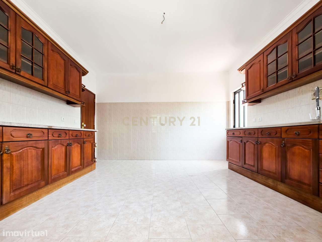 Moradia T3 + Loja em Fernão Ferro, Seixal - Oportunidade Única!-25
