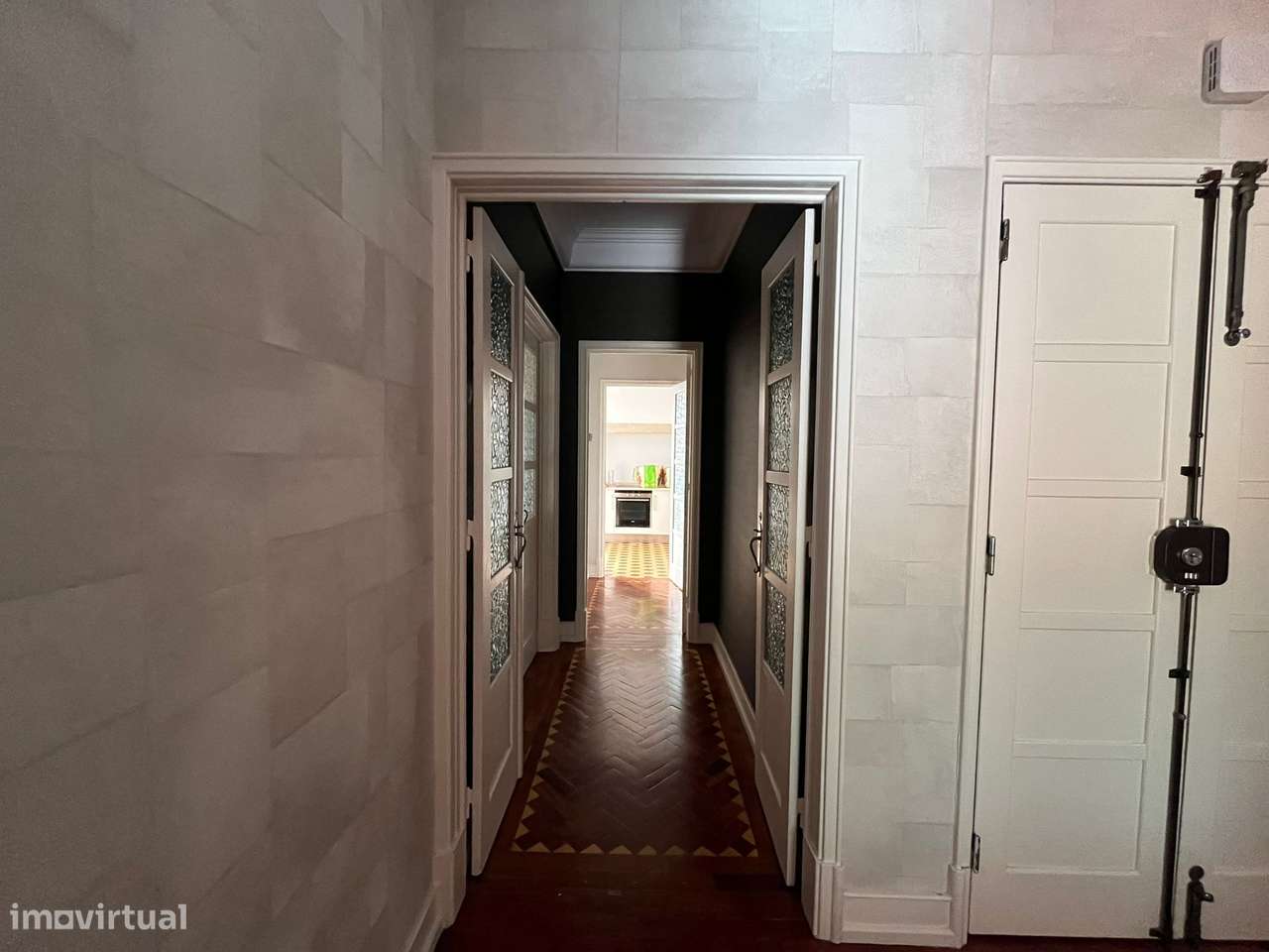 4 quartos para rapaz ou rapariga, em frente ao Jardim do Arco do Cego - Grande imagem: 5/18