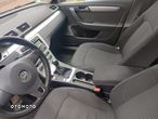 Volkswagen Passat 1.6 TDI Comfortline - 13