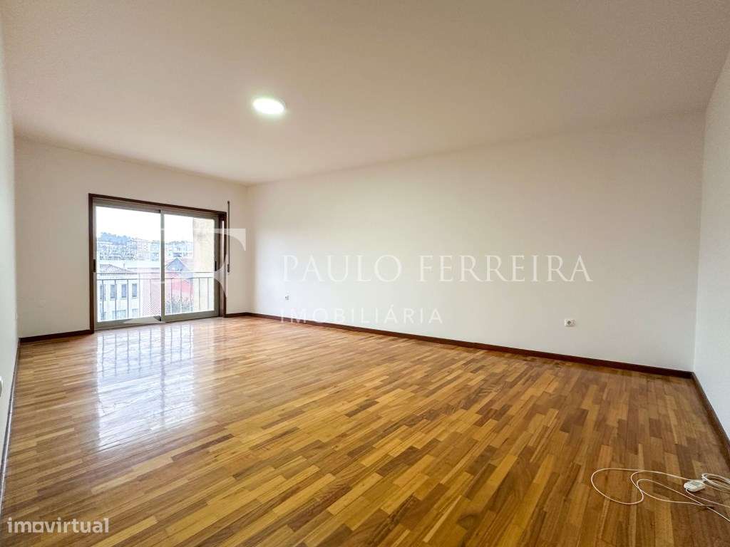 Apartamento T3 no centro de Famalicão - Grande imagem: 5/17