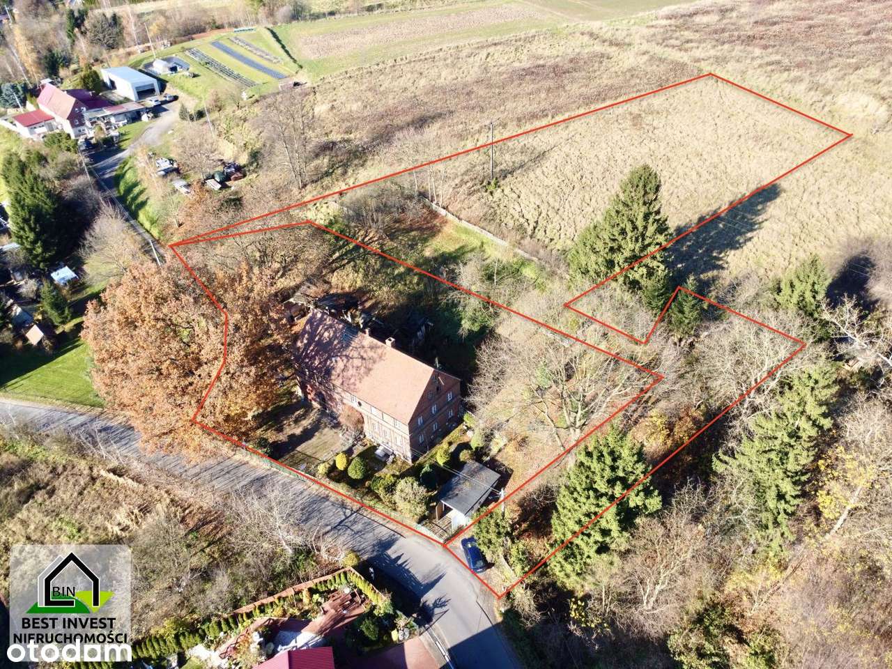 Poniemiecki dom z cegły z wielkimi możliwościami-5