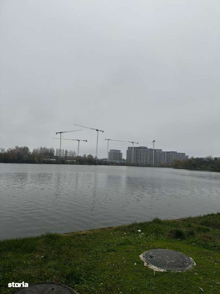 Casă de vânzare pe malul Lacului Plumbuita – Zonă Premium 160.000 € - Imagine principală: 5/14