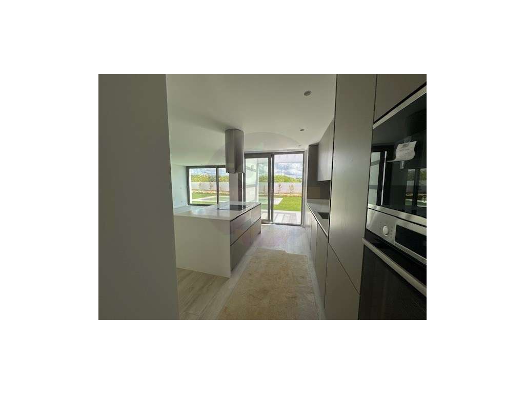 **Moradia de Luxo com Vista Deslumbrante para o Palácio da Pena**-13