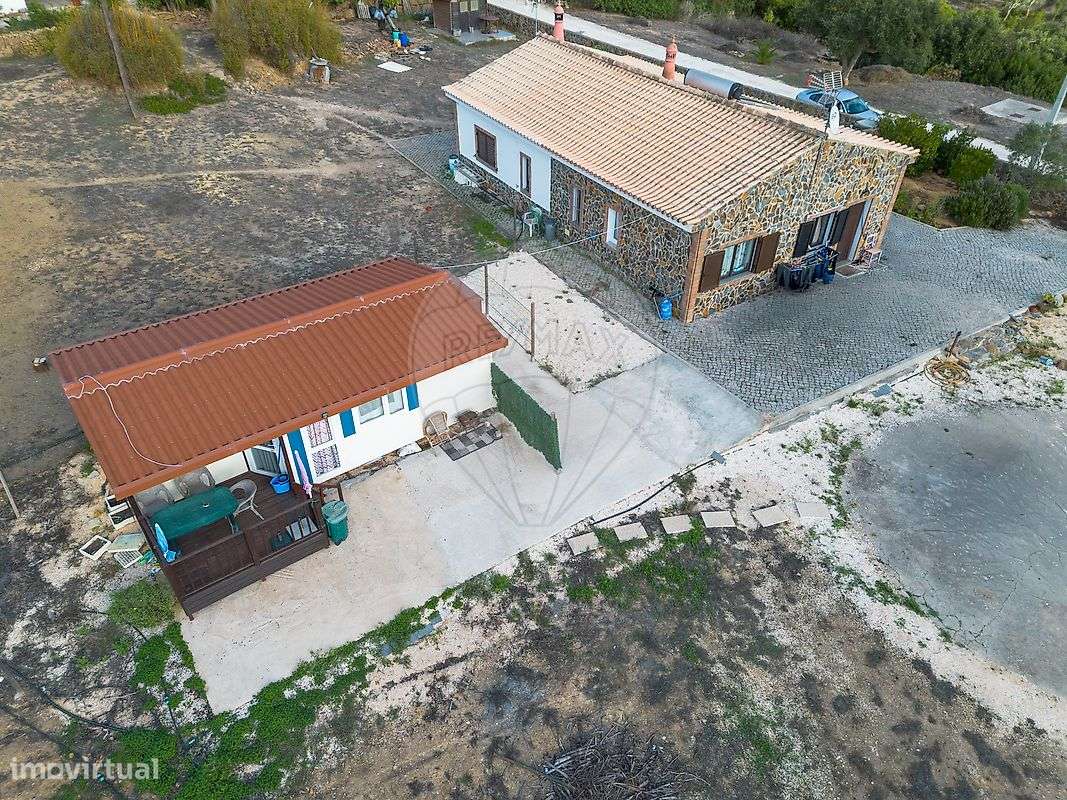 Moradia T1 para venda - Grande imagem: 2/22