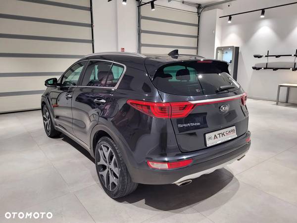 Kia Sportage 2,0 CRDI AWD GT Line - 6