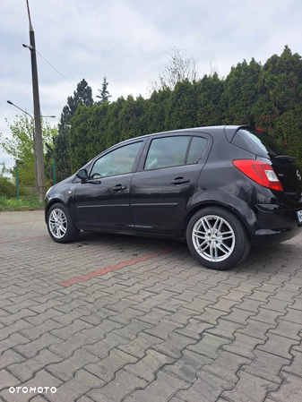 Opel Corsa 1.2 16V Enjoy - 4