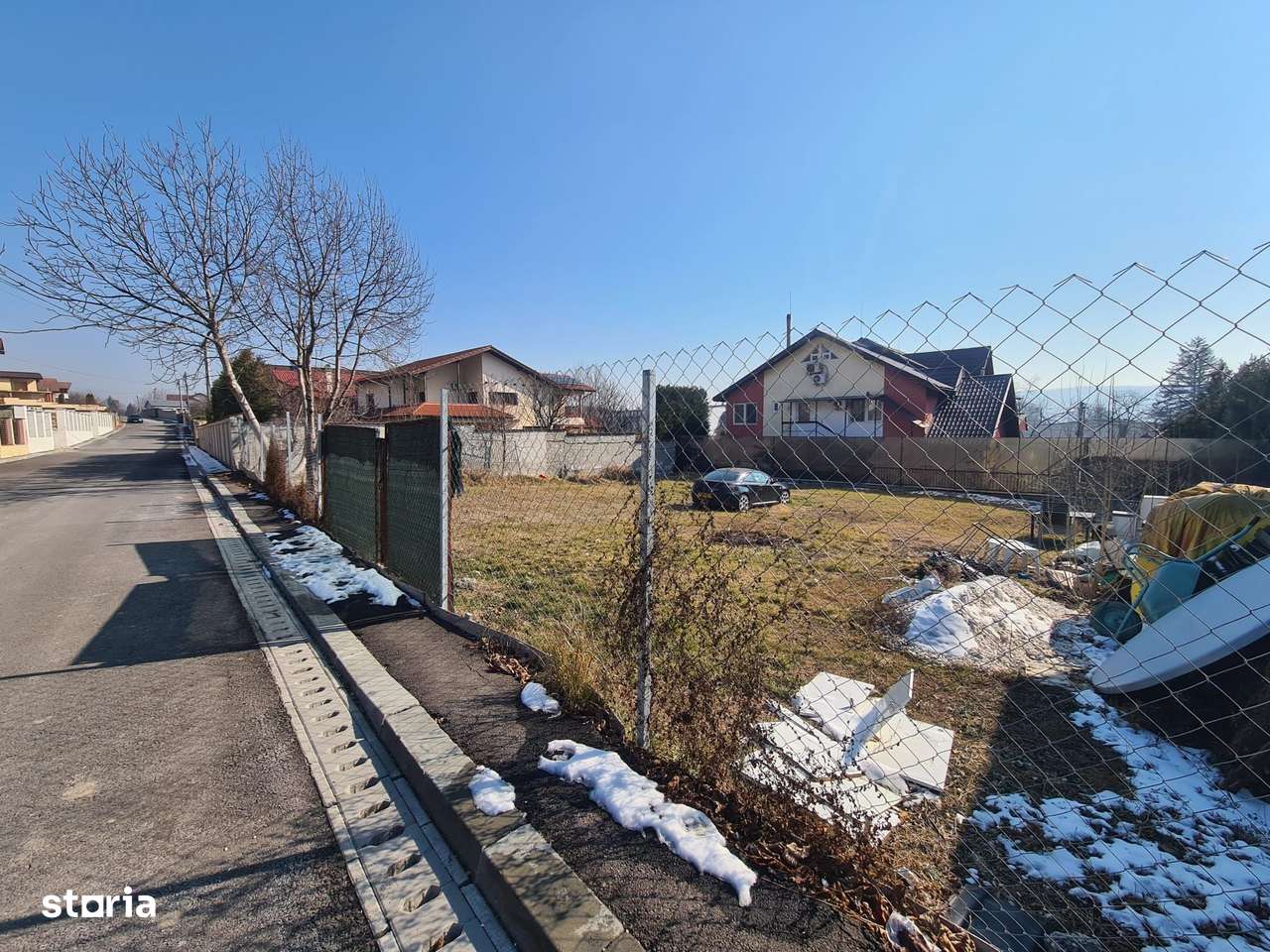 Teren de vanzare - Imagine principală: 3/5