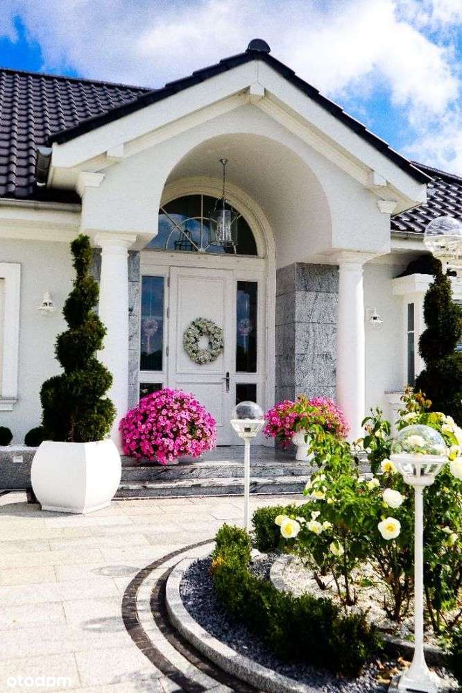 Nowoczesny dom z ogrodem w spokojnej lokalizacji-9