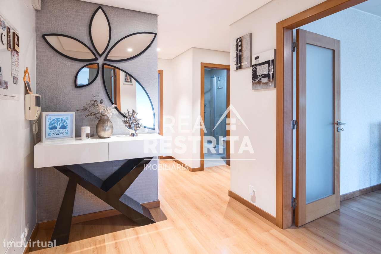 Apartamento T3 Premium no Barreiro com vista para o Rio-10