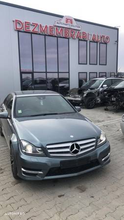 Dezmembram Mercedes Benz C Class 220 CDI an fabr 2011 - 2