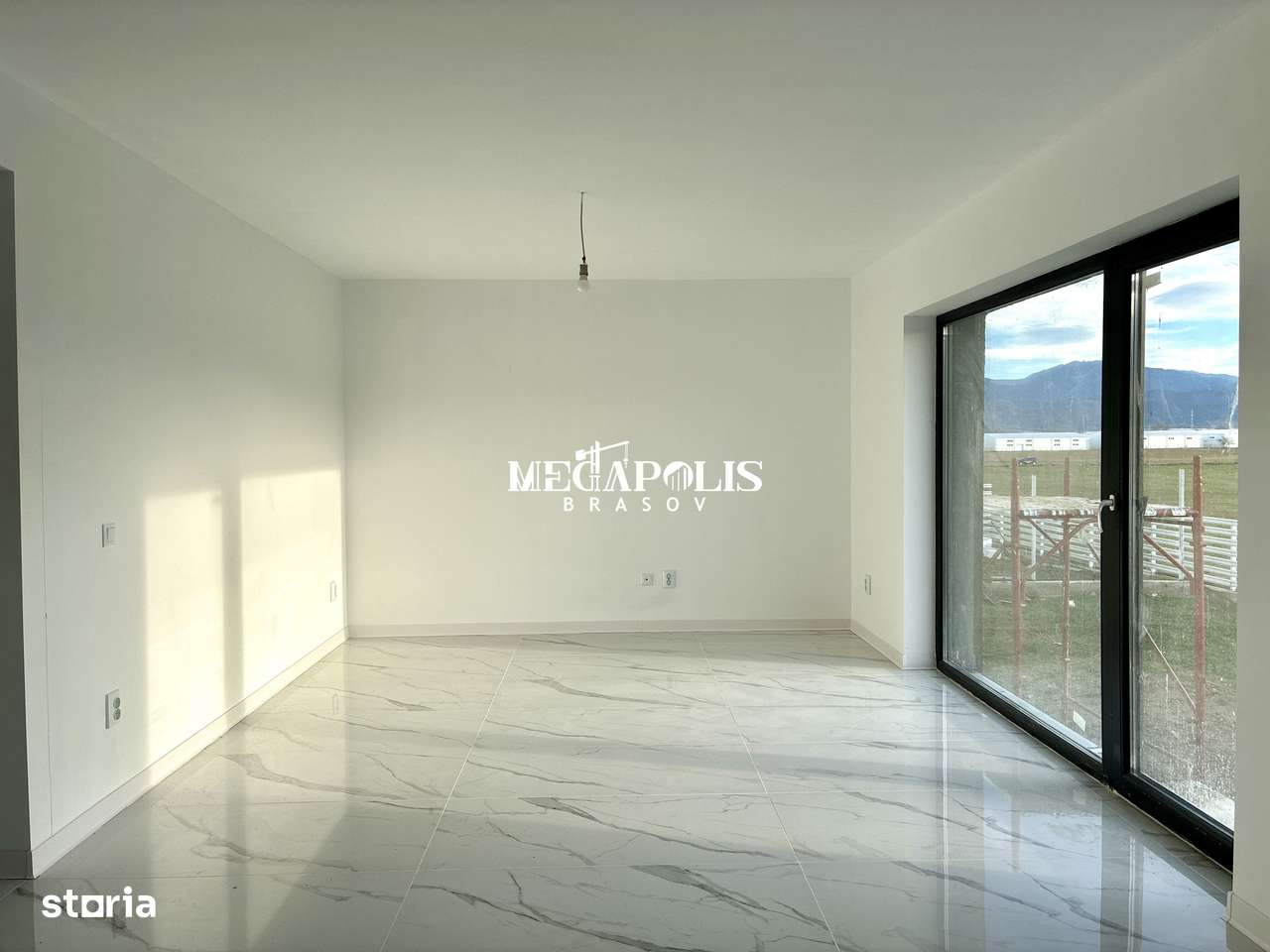 Casă / 2 camere / Codlea / Credit - Imagine principală: 4/20